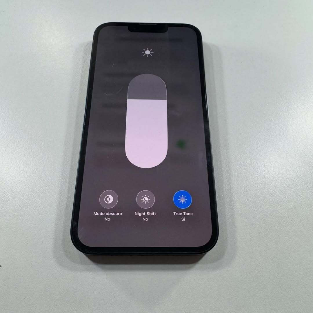 iPhone 14 Midnight - Imagen 7