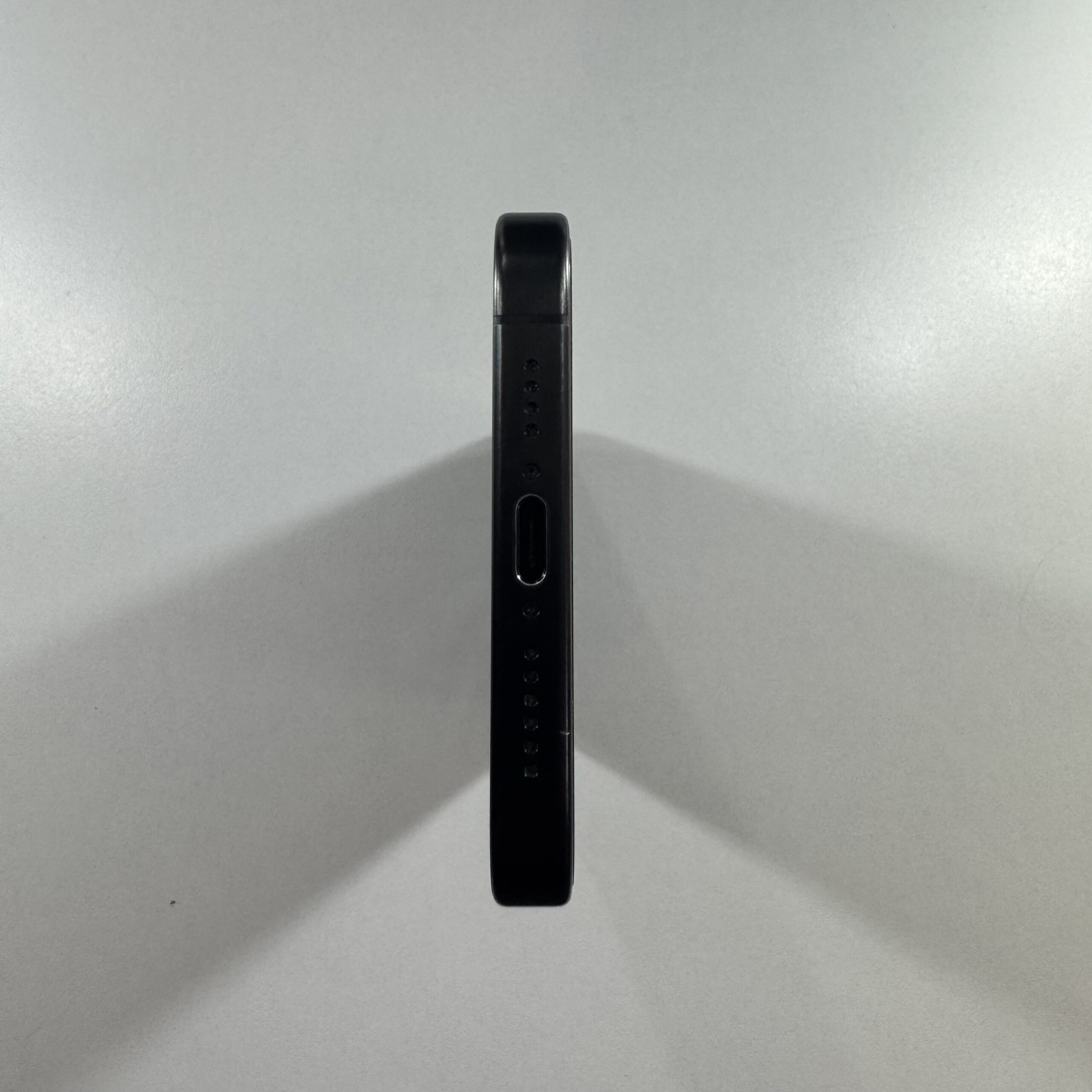 iPhone 15 Pro Max - Imagen 4