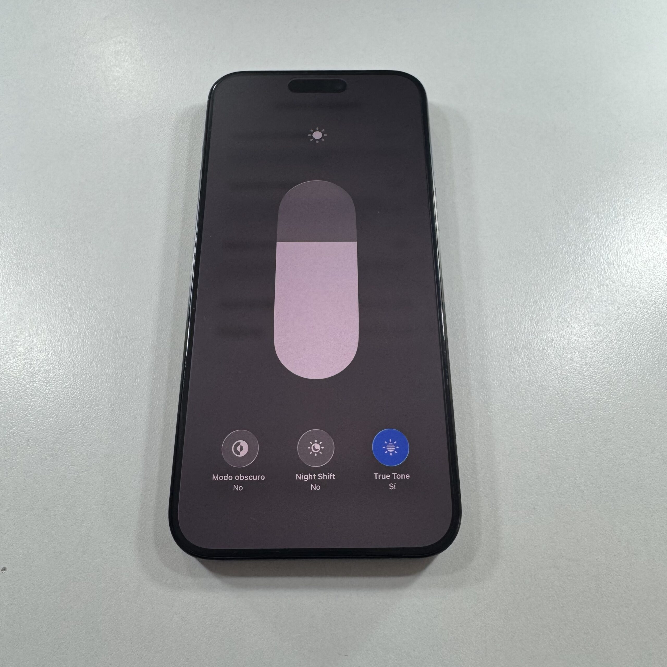 iPhone 15 Pro Max - Imagen 2