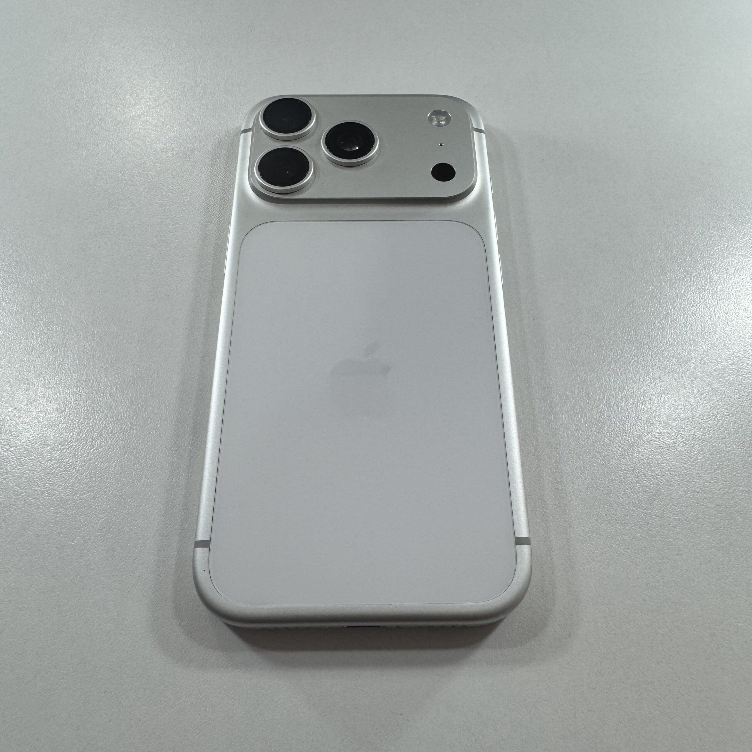 iPhone 17 Pro